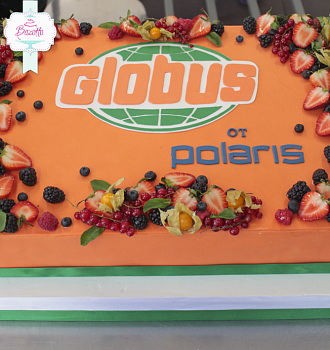 Торт корпоративный Globus от сутдии «Бискотто»